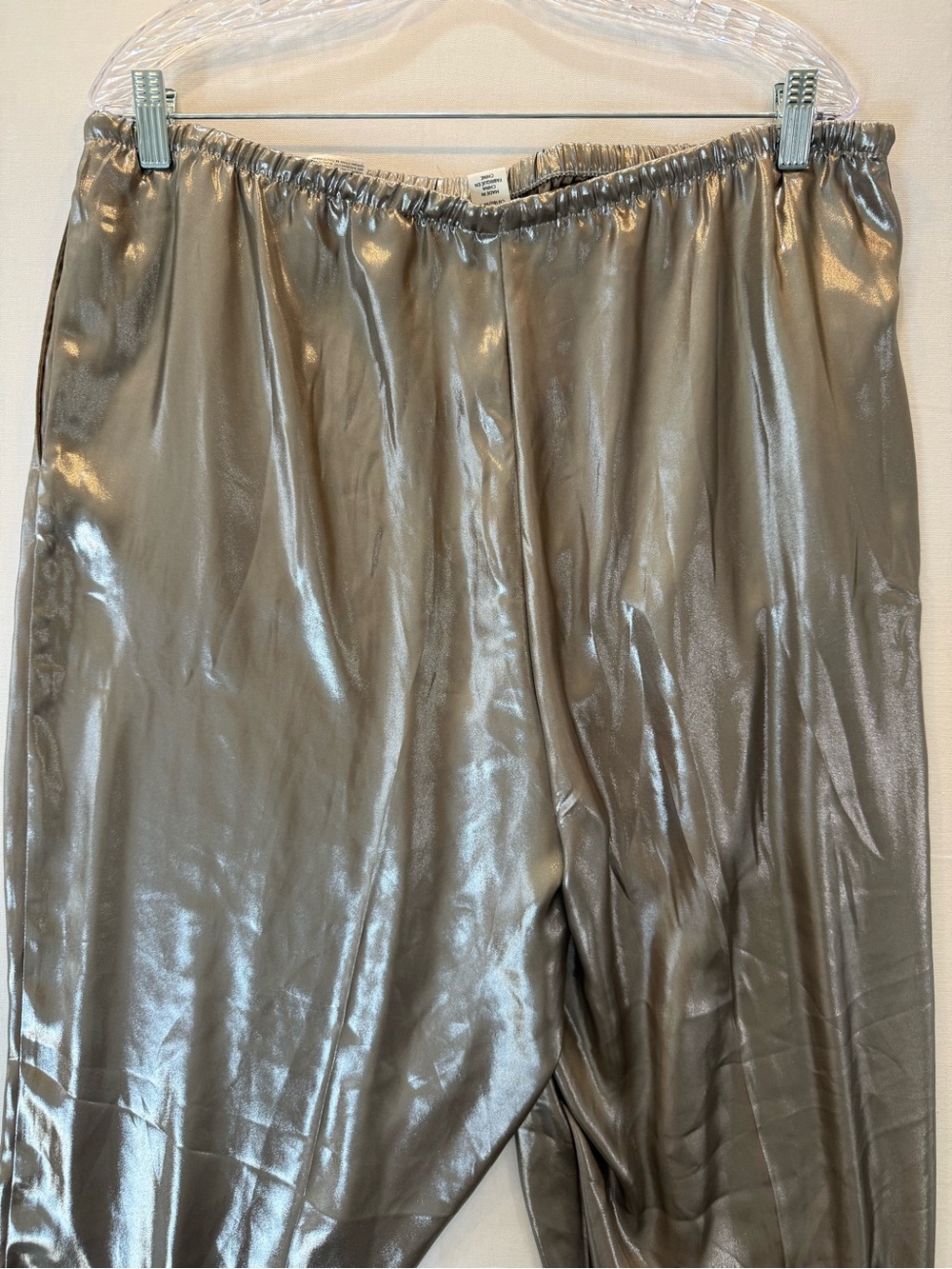 H&M Metallic Wide Leg Pants in Shimmery Silver - Picture 9 of 10